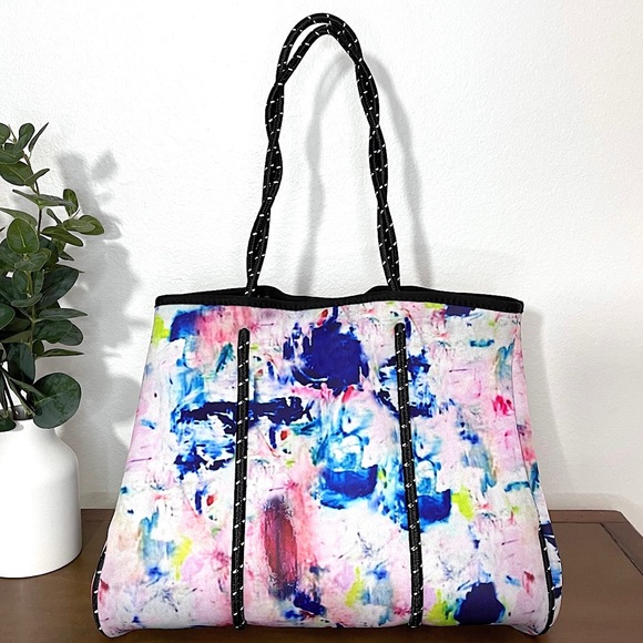 Abstract pastel painted canvas neoprene waterproof tote with wristlet. - Picture 2 of 5
